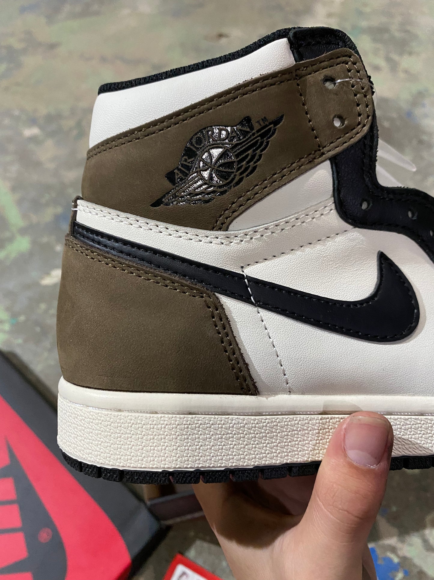 RETRO 1 "DARK MOCHA"