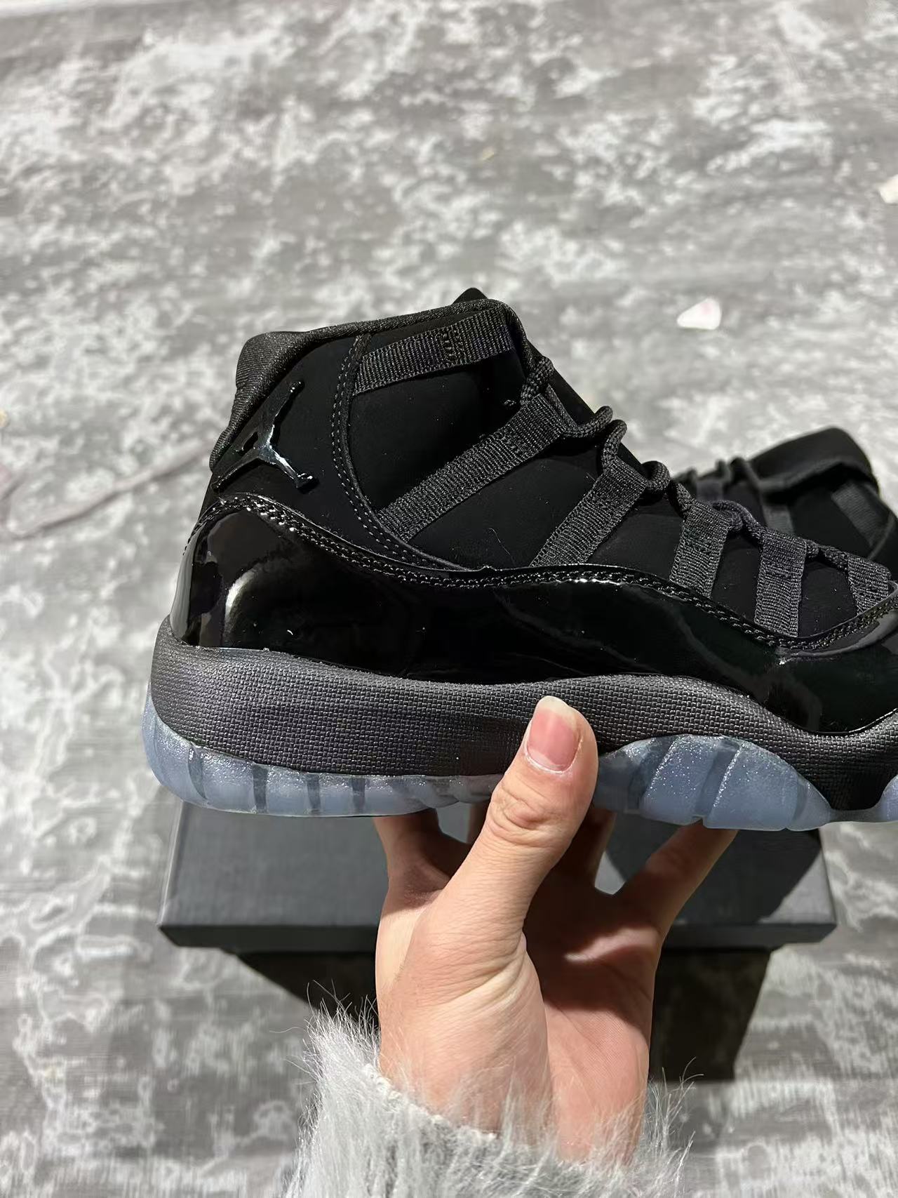 AIR JORDAN 11 “CAP AND GOWN”