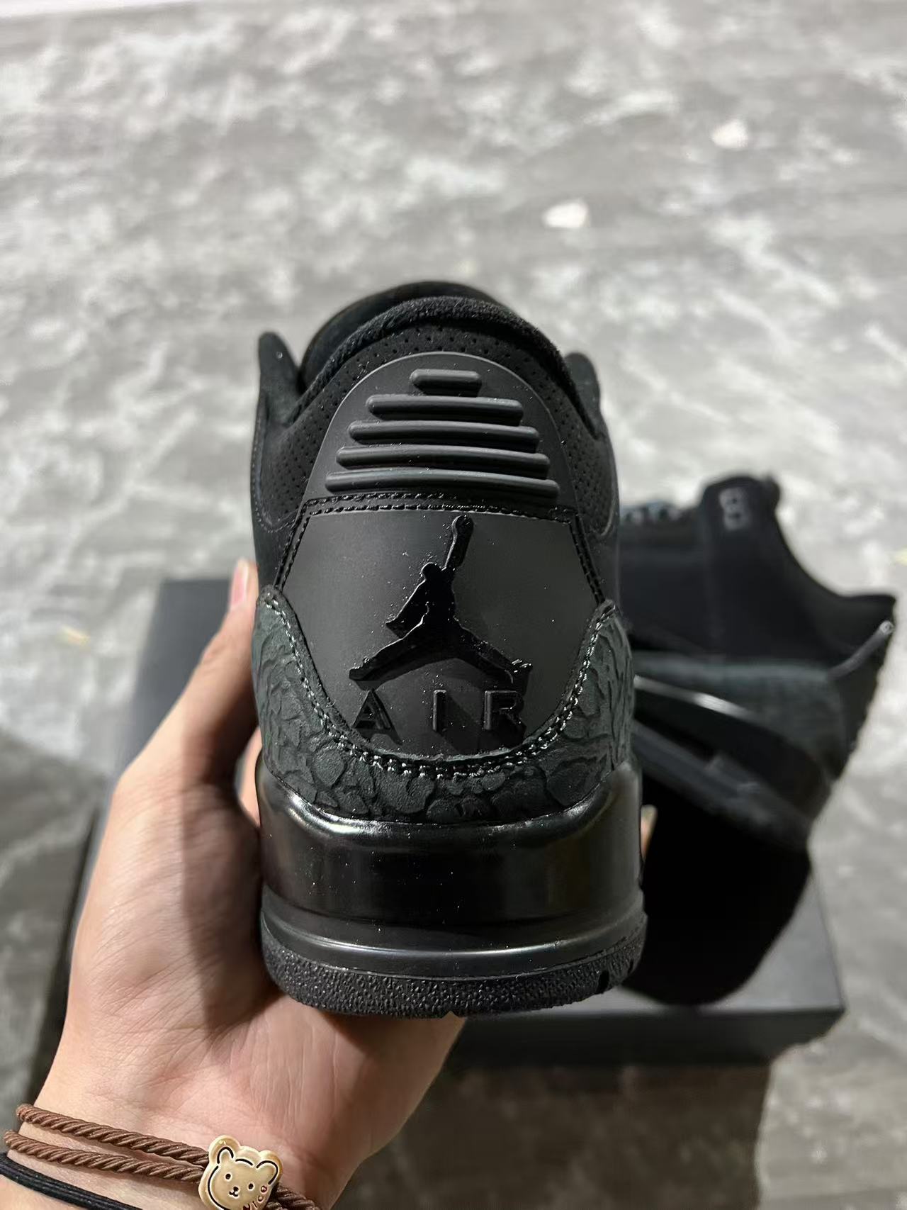 JORDAN 3 "BLACK CAT"
