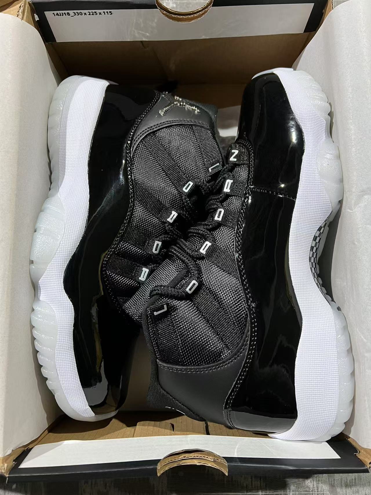AIR JORDAN 11 “25TH ANNIVERSARY”