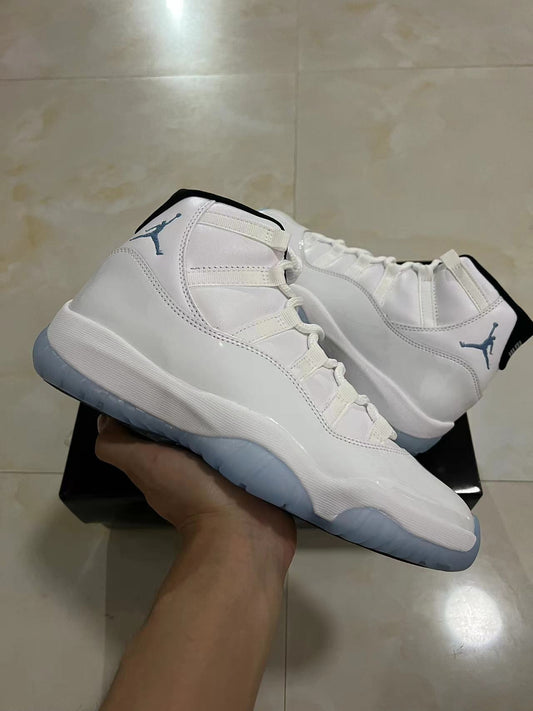 AIR JORDAN 11 “LEGEND BLUE”