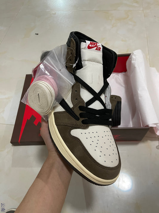 JORDAN RETRO 1 "TRAVIS SCOTT