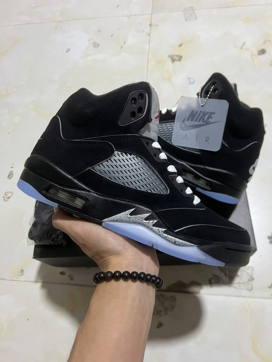 AIR JORDAN 5 “BLACK METALLIC REIMAGINED”