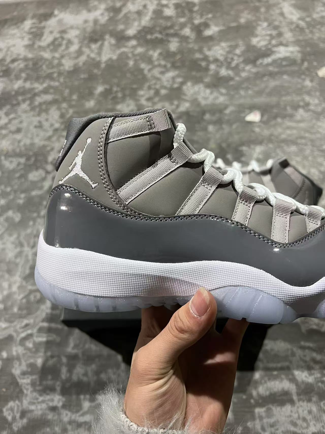 AIR JORDAN COOL GREY