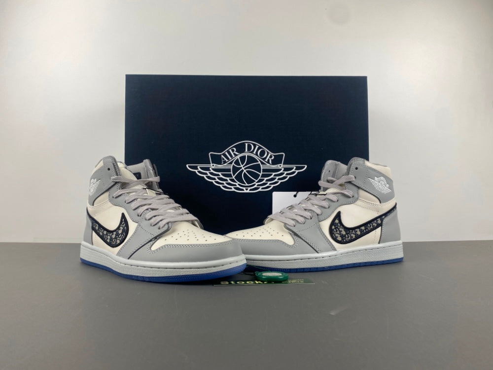 JORDAN RETRO 1 "DIOR"