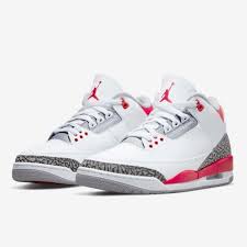 RETRO 3 "FIRE RED"