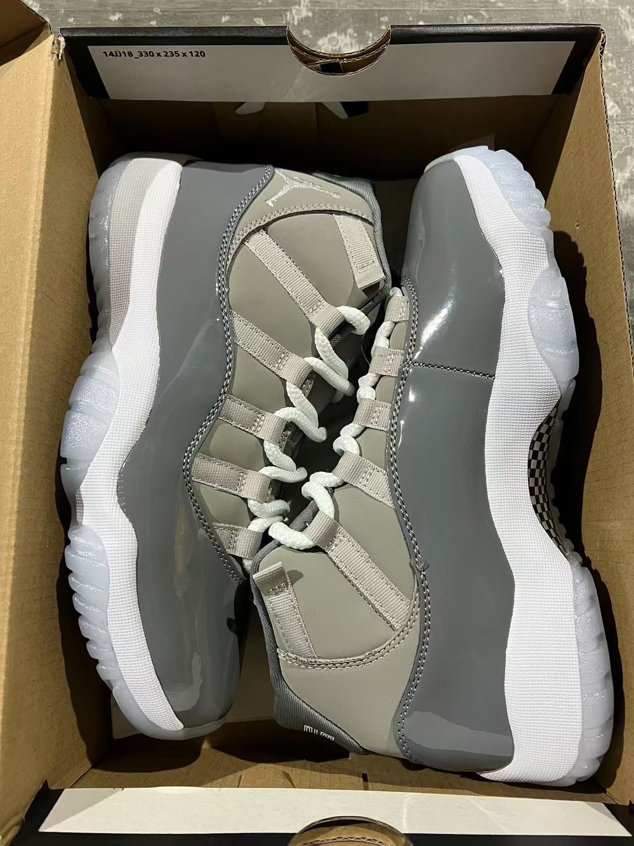 AIR JORDAN COOL GREY